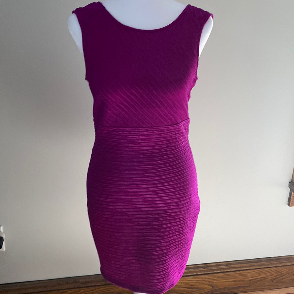 Used! Good Condition! Size Small! Dress! Bright Purple! Forever 21!